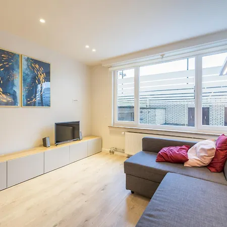 Apartment In Near Casino, Cleaning Included Blankenberge