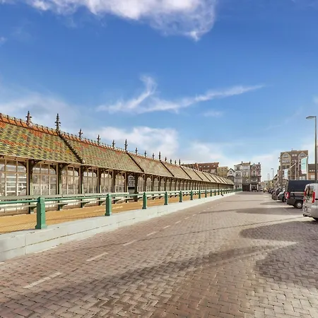 In Near Casino, Cleaning Included Blankenberge